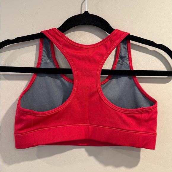 🔥Nike Red Sports Bra🔥 - Picture 2 of 4